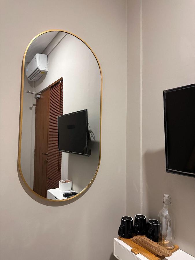 Lugano Arte Homestay 雅加达 外观 照片